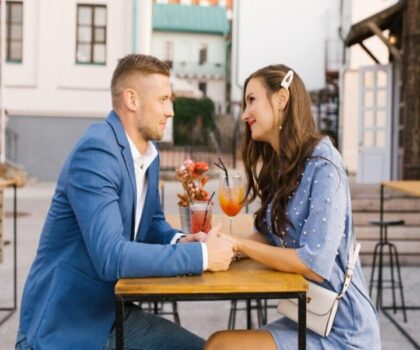What to Wear on a First Date: First Date Outfit Ideas for Men & Women