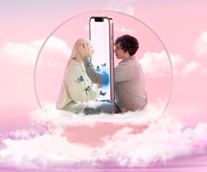 Virtual Reality Dates: Love in the Metaverse