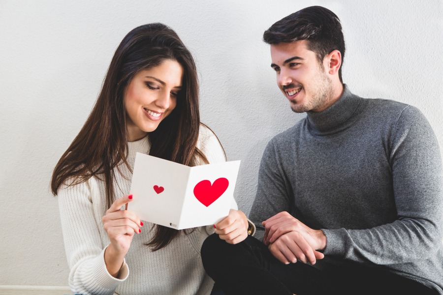 Couple enjoying a second first date with Rejuve Dating.