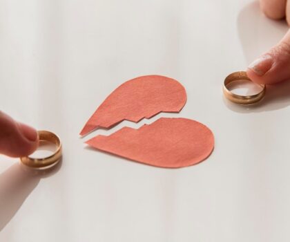 How to Stop Comparing Your Love Life to Everyone Else’s