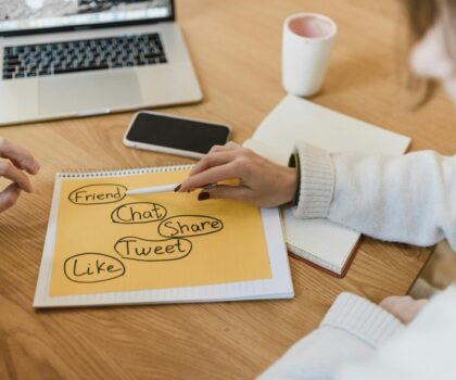 Pitch & Pair: When Your Friend Markets You Like a Startup