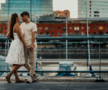 Breadcrumbing 2.0: Why Minimal Effort Dating Is Rising Again
