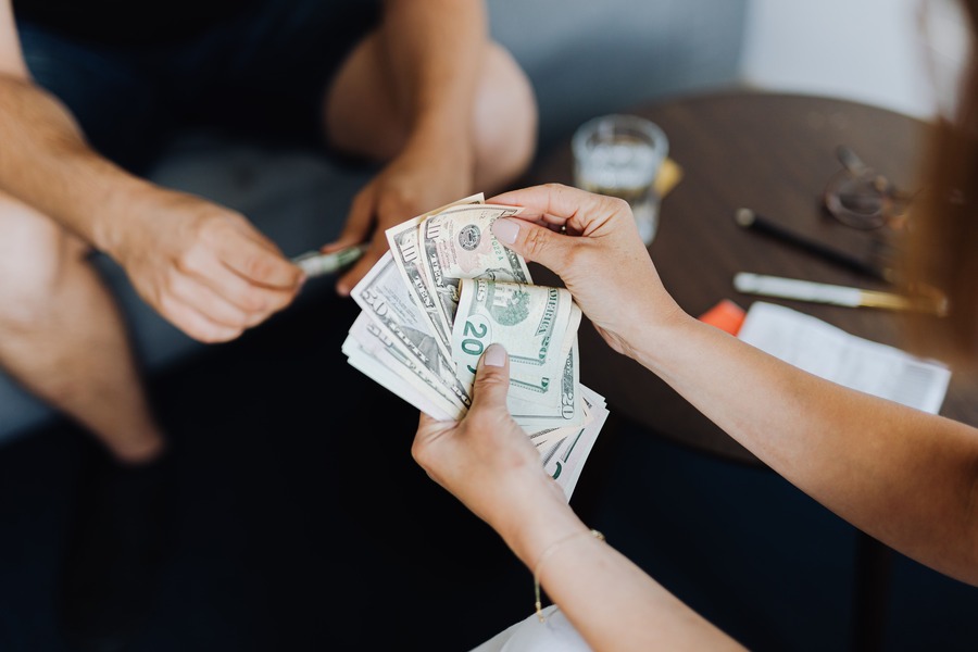 Money and Relationships dating advice